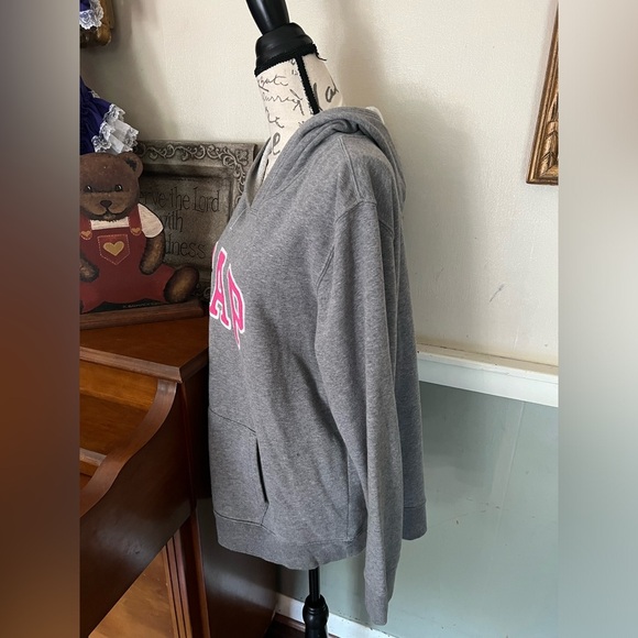 Gap Marl Grey Pink Logo Embroidered
Pullover Hoodie - Picture 6 of 7
